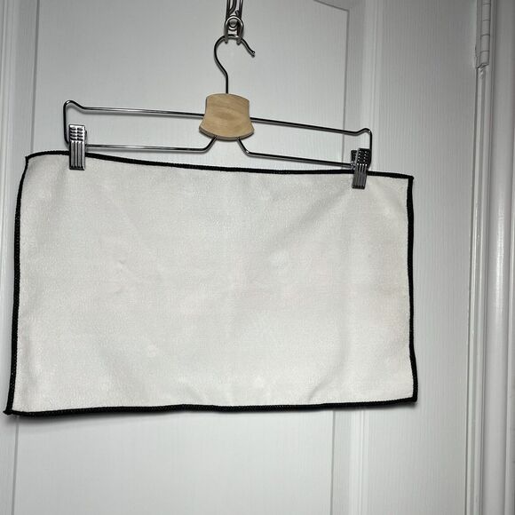 Lot of 2 NFL Tampa Bay Buccaneers Graphic Rally Towels #Go Bucs, #Go Bucs 18x11" - Picture 2 of 15